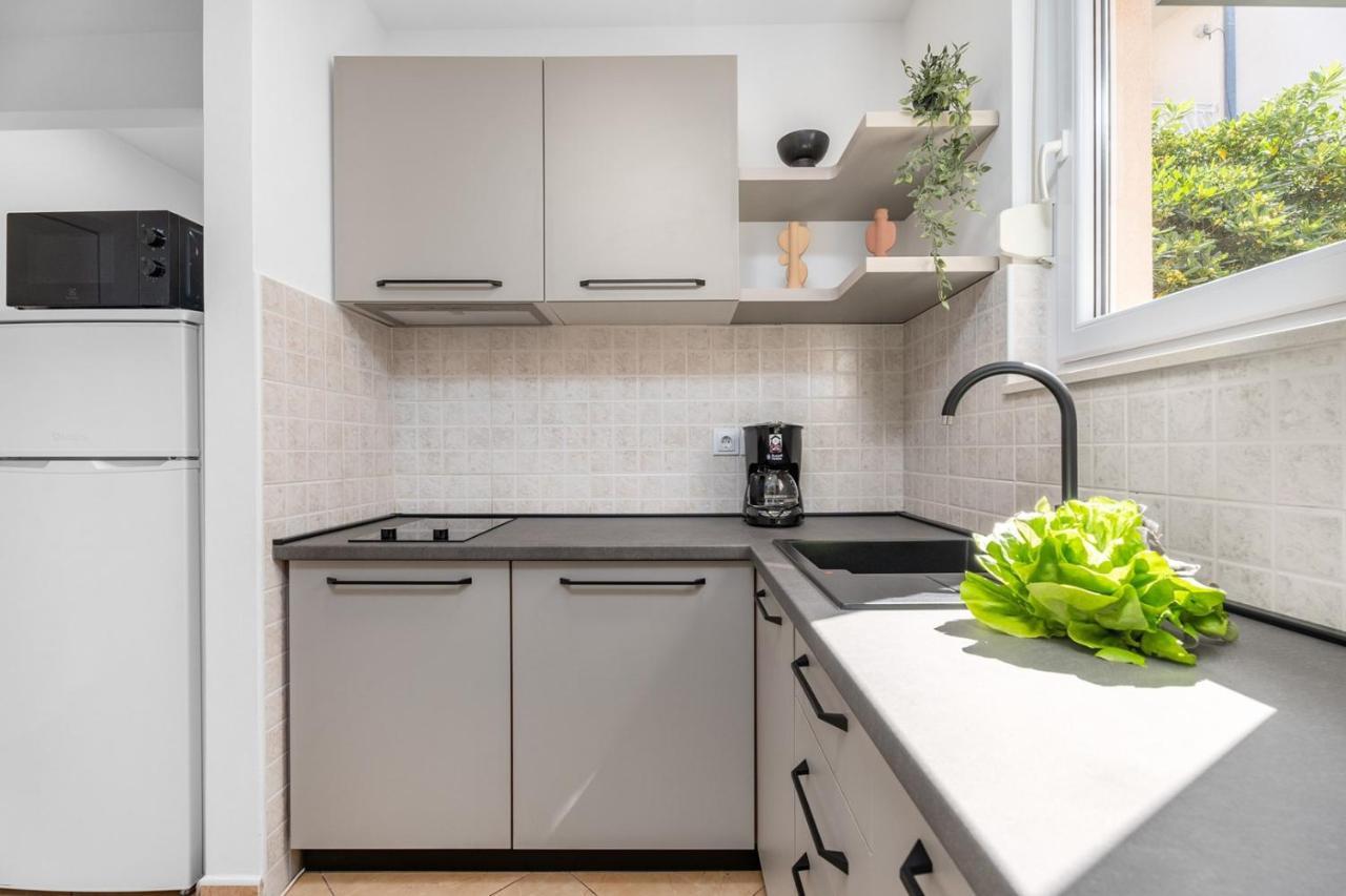 Villa Lux Promajna Dış mekan fotoğraf
