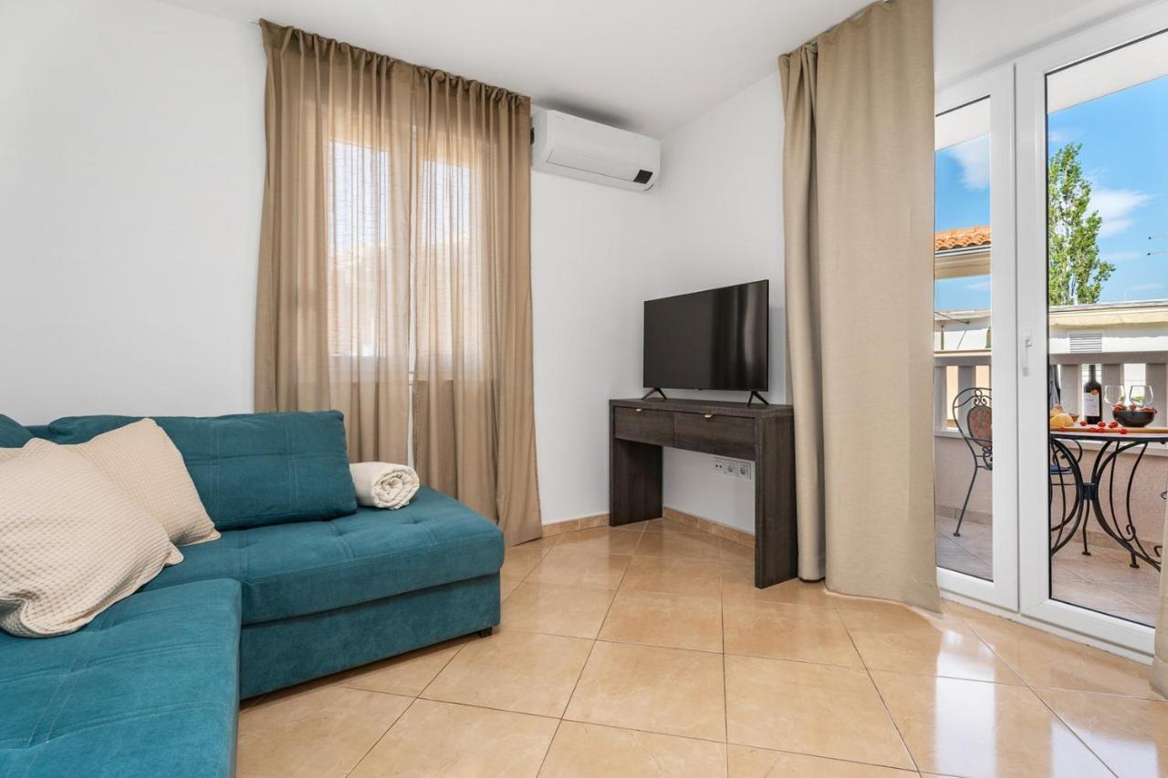 Villa Lux Promajna Dış mekan fotoğraf